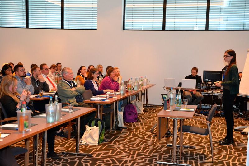 ... in zahlreichen Experten-Vorträgen und Workshops ...  (Ottleben / LABORPRAXIS)