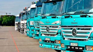 Die EU gefährde die Wirtschaftlichkeit und Existenz ganzer Logistikunternehmen in Europa, wenn sie bei der CO2-Flottenregulierung für schwere Nutzfahrzeuge keine klimaneutralen Kraftstoffe berücksichtige, so E-Fuel-Alliance-Geschäftsführer Ralf Diemer. (Bild: frei lizenziert)