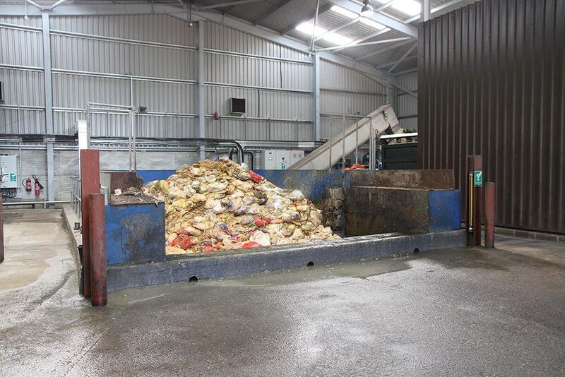 Regardless of whether sludge, abattoir waste, production leftovers, or supermarket waste is concerned, the biogas specialist guarantees optimum energetic utilisation of the substrates in all cases. (Weltec)