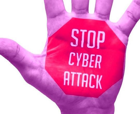 Vorsicht! Auch im Bereich Luftfahrt- und Logistik wächst die Gefahr von Cyberattacken. Der Aircargo Club Deutschland will dafür hier die Sinne der Branche schärfen ...(Bild:  K. Schnellbaumer)