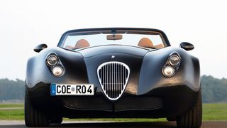 Erkennbar sind die Wiesmann-Fahrzeuge auch heute noch am dominanten Kühlergrill. (Foto: Wiesmann)