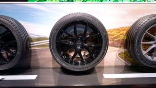 Der Ecsta PS71 ist der neue Ultra-High-Performance Reifen von Kumho.  (Bild: Rosenow/»kfz-betrieb«)