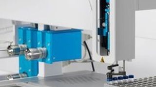 Axel Semrau stellt ein neues LC-GC-Verfahren für die Analytik von Sterinen im Rahmen der Lebensmittelkontrolle vor. (Bild: Axel Semrau)