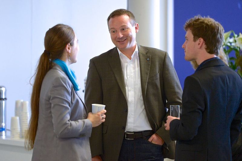 Eindrücke von der Werkstoffwoche Dresden 2015. (Bild: Werkstoffwoche Dresden)