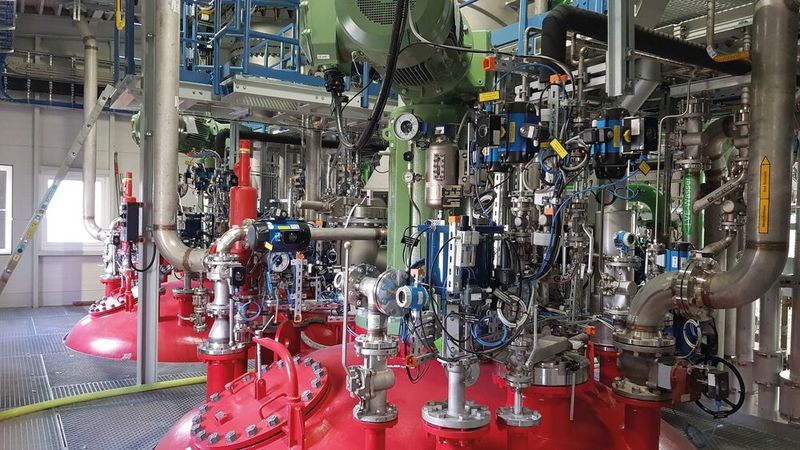 Vinnolit setzt auf moderne Mess- und Regeltechnik zur Herstellung von Pasten-PVC-Spezialitäten. (Vinnolit)