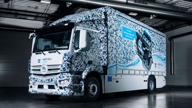 Für den 18-Tonner bildet ein Chassis des Daimler Actros die Basis. (Bild: Keyou)