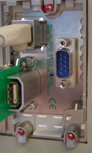 Die vollflächige Schirmung der Datensteckverbinder-Einsätze bietet 100-prozentigen EMV-Schutz. (Archiv: Vogel Business Media)