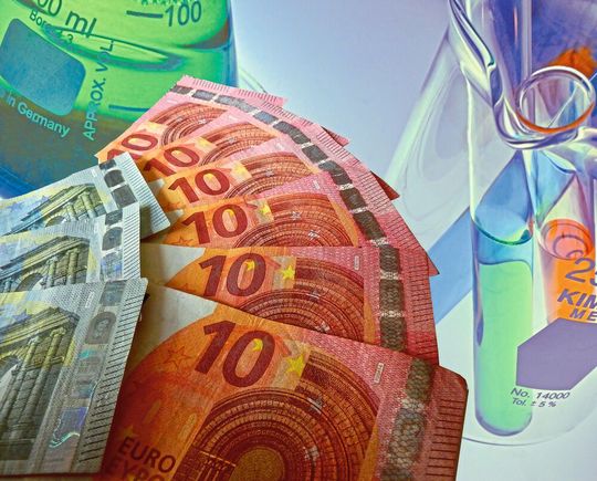 Gehalt in der Biotech-Branche – wie viel bekommt man und wo in Deutschland ist der Lohn am größten? (Symbolbild) Gehalt in der Biotech-Branche – wie viel bekommt man und wo in Deutschland ist der Lohn am größten? (Symbolbild)