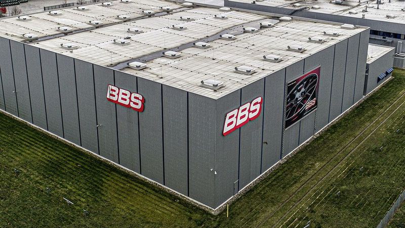 BBS-Standort Herbolzheim: Maßnahmen für den Neustart in der eigens gegründeten Radmanufaktur laufen bereits.(Bild:  KW Automotive)