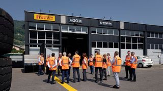 Driver Agom aus der Schweiz hat die Zertifizierungen ISO 14001:2015 und ISO 45001:2018 für sein integriertes Managementsystem für Gesundheit, Sicherheit und Umwelt (HSE) bereits bekommen. (Bild: Pirelli)