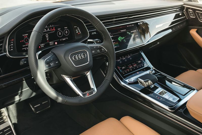 Funktionale Eleganz im Innenraum des Audi. (Audi)