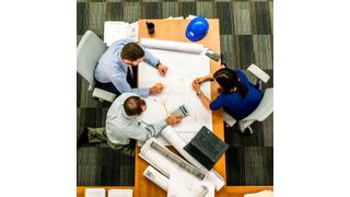 Die Automatisierung kann händisch geführte Excel-Dokumente ablösen und macht somit Prozesse effizienter, aber bei der Planung wird sie die Mensch-zu-Mensch-Kommunikation wohl nie vollständig ersetzen können. (Bild: gemeinfrei // Pexels)