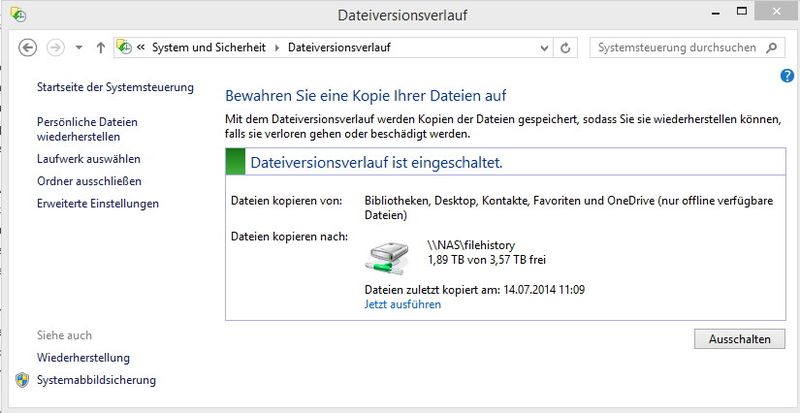 Über „System und Sicherheit\Dateiversionsverlauf“ muss die Sicherung einmal eingerichtet werden. Nach der Einrichtung läuft diese vollkommen automatisch. Im Fenster lässt sich die Sicherung auch verwalten. In diesem Fenster werden auch Systemabbilder erstellt. (Bild: Joos)