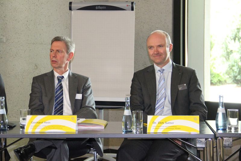 Herr Hein und Dr. Sutter ganz nah... (Bild: Königsreuther)