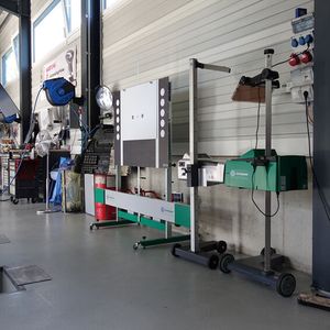 ... überzeugt der Betrieb mit moderner Ausstattung und ...(Bild:  Schreiner/»kfz-betrieb«)