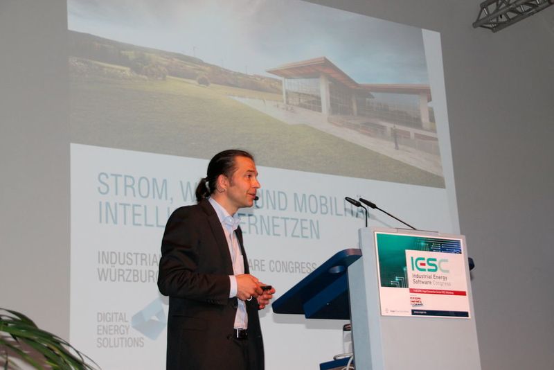 Ulrich Schmack von Digital Energy Solutions (ein Joint Venture von BMW und Viessmann) sprach über 