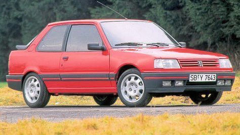 Den 309 bot Peugeot auch als heiße GTi-Versionen an. Sie leisteten zwischen 120 und 160 PS. In der stärksten Ausführung war der Kompaktwagen satte 218 km/h schnell. (Peugeot)