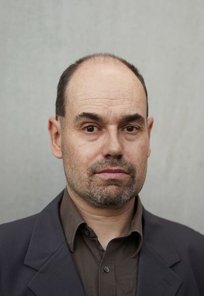 Handelt es sich bei einer HMI nur um eine grafische Benutzeroberfläche oder vielleicht sogar um einen Schlüssel zur Digitalisierung? Um diesen Blick auf die Mensch-Maschine-Schnittstelle geht es im Vortrag von Marcel Pfeiffer, Head of Design & Brand der Zimmer Group. (Zimmer Group)