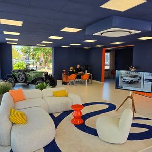 Beim Outlet lautet das Motto: Eintreten und wohlfühlen.(Bild:  Autohaus Holz)