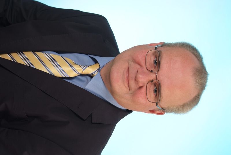 Thomas Rester, Sales Engineer bei KML: Das österreichische Mechatronik-Unternehmen KML Linear Motion Technology präsentiert sich seinen Kunden als flexibler Anbieter von Antriebslösungen. (Bild: KML)