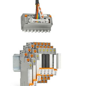 Variable Auswahl via V8-Adapter: kanalspezifische Bestückung mit elektromechanischem oder Solid-State-Relais (Bild:  Phoenix Contact)