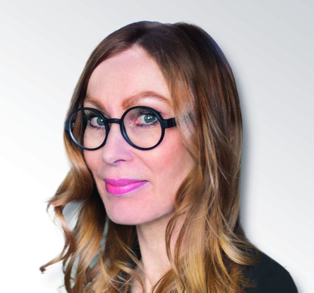 „Progressive Web Apps sind schon längst keine kurzfristige Modeerscheinung mehr, sondern ein zukunftsweisender Mobile-Trend für 2020. Während die mobile Nutzung weiterhin an Zuwachs gewinnt, haben immer mehr Marketer verstanden, ihre Webseiten und den Content speziell an die Bedürfnisse der Nutzer und ihre Smartphones anzupassen. „Schnell und effizient steigern PWAs durch eine verbesserte User Experience nicht nur den Traffic, sondern auch Conversions und schließen somit die Lücke zwischen mobilen Webseiten und Apps.“ Tina Schäfer, Chief Operations Officer (COO), Vogel Corporate Media (Bild: Tina Schäfer)