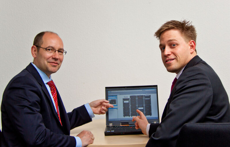 Mathias Kandel (SOCURA-Geschäftsführer) und Björn Stenmanns (Teamleiter Datacenter Operating bei der SOCURA) (Archiv: Vogel Business Media)