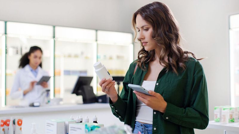 Aufgrund der Überschneidungen bei rezeptfrei erhältlichen Produkten erscheint eine Versandapotheke von dm nur logisch.(Bild: ©  Home-stock - stock.adobe.com)