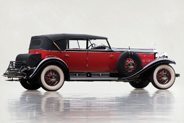 1930 Cadillac V-16 Convertible Sedan (RM-Sotheby's)