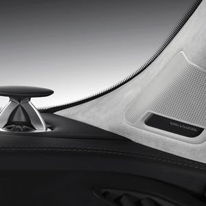 Beim Bang & Olufsen Advanced Sound System steuert der digitale Signalprozessor elf Kanäle mit insgesamt 23 Lautsprechern an, beim Bose Surround Sound System sind es 20 Lautsprecher.(Foto: Audi)