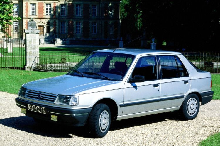Von edlem Geblüt: Der Peugeot 309 war zu seiner Zeit eines der meist gekauften Autos aus französischer Produktion. (Foto: Peugeot)