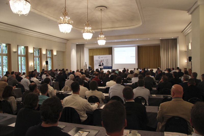 IT-Security-Verantwortliche informierten sich über die tagesaktuellen Themen bis hin zu sicherheitspolitischen Themenkomplexen  (Vogel IT-Akademie)