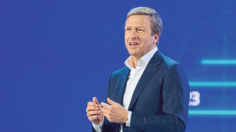 BMW-Chef Oliver Zipse(Bild:  BMW)