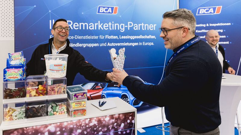 An der Candy-Bar von BCA noch schnell was Süßes eingepackt und weiter geht's mit dem Tagungsprogramm. (Bild: Stefan Bausewein)