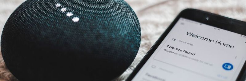 Investitionen in Smart-Home-Geräte wie beispielsweise intelligente Sprachassistenten wuchsen von Oktober 2019 bis Mai 2021 um 28 Prozent. (Bild:  gemeinfrei / Unsplash)