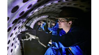 Regelmäßige Instandhaltung erhöht die Verfügbarkeit von Anlagen.  (Bild: MCE)