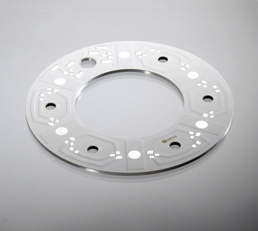 Probimer 77 ist eine weiße Lötstoppmaske mit ausgezeichneter chemischer Beständigkeit und hoher Reflektion.  (Bild: Lamborghini)