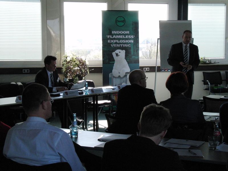 Impressions from the explosion protection seminar for accredit experts organized by Index.  (Picture: Index)