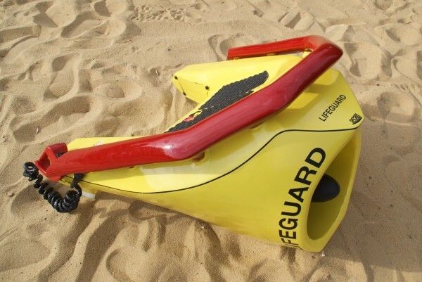 Der erste Prototy war mehr ein herkömmlicher Wasserprobellerantrieb (asapwatercraft)