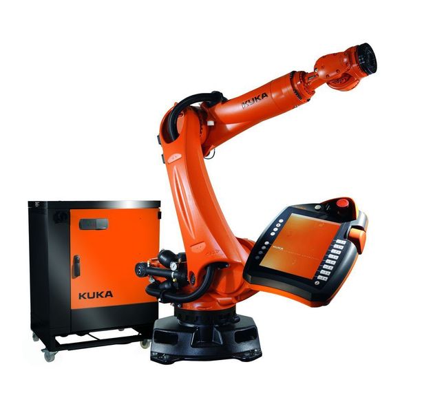 KUKA Roboter bezeichnet sich selbst als Weltmarktführer bei Robotern mit PC-basierter Steuerung, dessen Erfolgsgeschichte mit der Einführung der ersten PC-basierten Robotersteuerung im Jahre 1996 begann. (Archiv: Vogel Business Media)