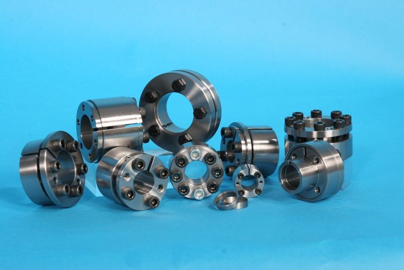 Bei der Wahl der Welle-Nabe-Verbindung entscheidet jeder Konstrukteur sehr individuell – dabei kann er auf eine breite KBK-Produktpalette zurückgreifen.  (Bild: KBK)