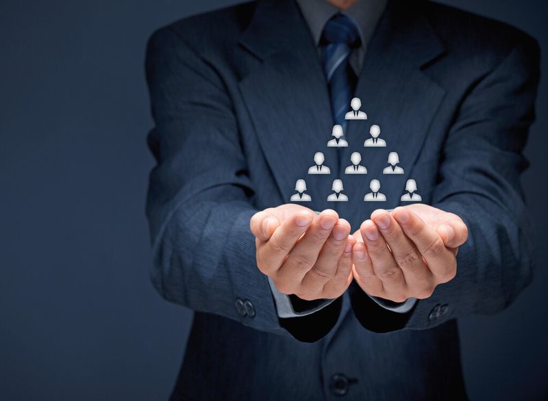 Die Generation Y drängt seit einigen Jahren in die Unternehmen und prallt dort oft auf eine Unternehmenskultur, die hierarchisch geprägt und von patriarchalischen Führungskräften dominiert wird. (© Jakub Jirsák - Fotolia)