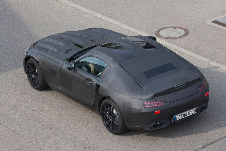 Im Gegensatz zum SLS gibt es beim GT keine Flügeltüren. (Foto: press-inform)