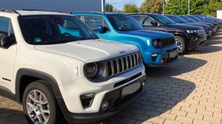Die getesteten Jeep-Partner erreichten in der jüngsten Concertare-Studie gerade mal 41 von 100 möglichen Punkten – und bekamen damit die rote Laterne in die Hand gedrückt.  (Bild: Rehberg / VCG)
