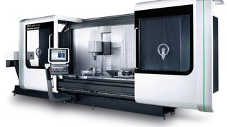 Bild 1: Die großen Sichtfenster des Fahrständer-Bearbeitungszentrums  DMF 260 linear geben den Blick frei in den Arbeitsbereich mit Abmessungen in X, Y und Z von 2600, 700 und 700 mm. (Archiv: Vogel Business Media)