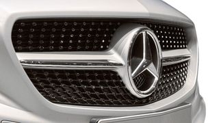 Verschiedene Mercedes-Modelle müssen in die Werkstätten. Ihnen könnte die Ölversorgung des Turboladers Probleme bereiten. (Daimler)