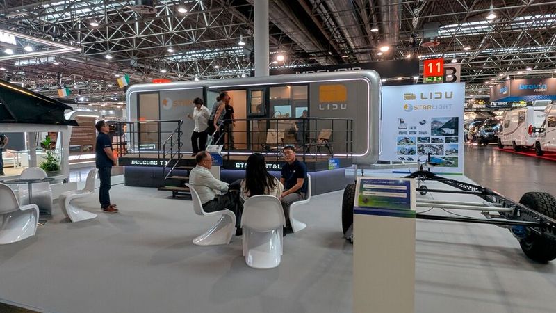 Chinesische Hersteller waren nur rar in Düsseldorf vertreten: Lidu präsentierte unter anderen den Starlight - ein Tiny-House. (Bild: Mauritz – VCG)