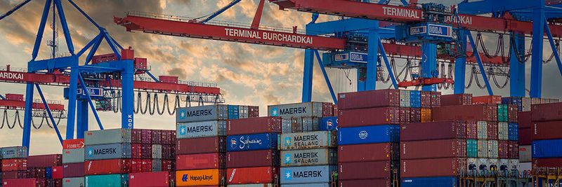 Das neue Lieferkettengesetz schafft einen rechtlichen Rahmen, um Umwelt, Menschen- und Kinderrechte entlang globaler Lieferketten besser zu schützen.(Bild:  gemeinfrei /  Pixabay)