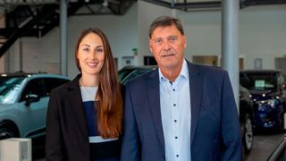 Daniela Bader hat die Geschäftsführung der Bader-Mainzl-Gruppe von ihrem Vater Werner Bader übernommen. (Bild: Bader Mainzl GmbH)