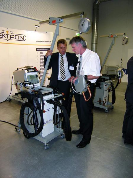 Moderne Widerstandspunktschweißmaschinen standen im Fokus des diesjährigen Expertenmeetings. (Archiv: Vogel Business Media)